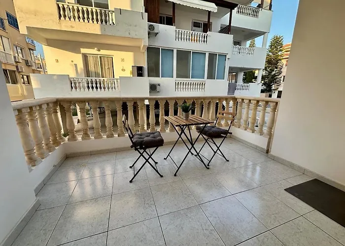 1 Bedroom Flat In Centre Διαμέρισμα Πάφος